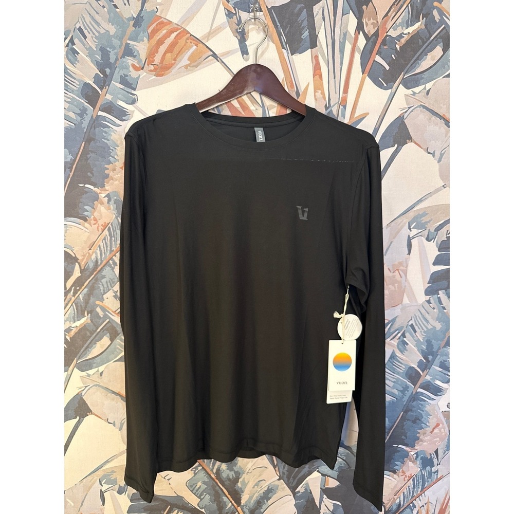 Vuori Strato Graphic Tee Black Medium NWT Performance long Sleeve T Shirt logo